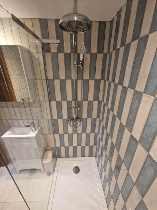 Brook House Apartment Bunbury Екстериор снимка